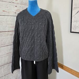 Old Navy Gray Cable Knit Cropped Sweater XL